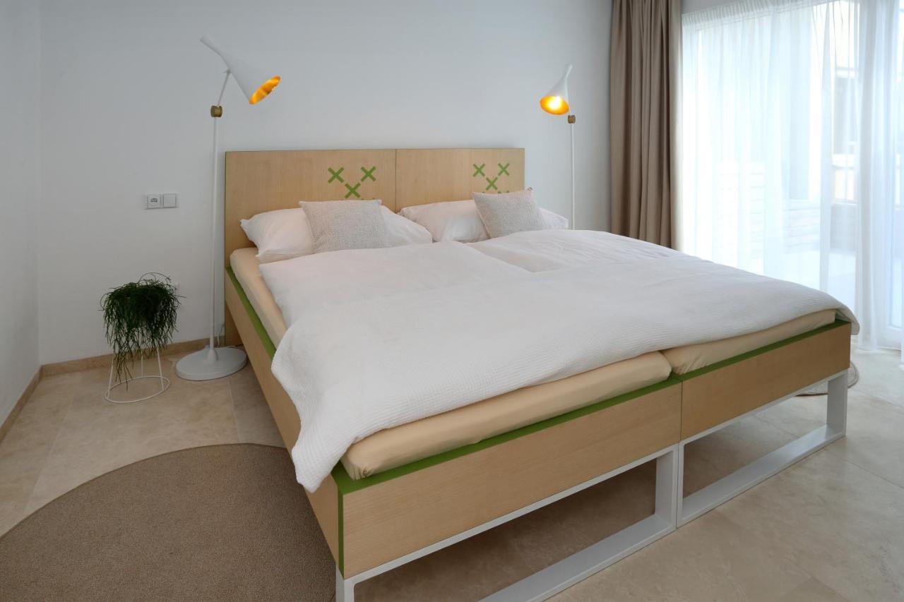 Apartmany Omega Lanškroun Exteriör bild