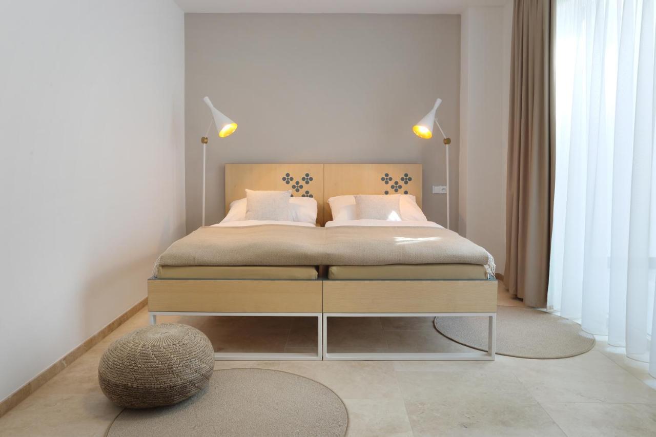 Apartmany Omega Lanškroun Exteriör bild